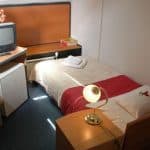 hotel-single-room