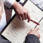 waiter-menu-restaurant