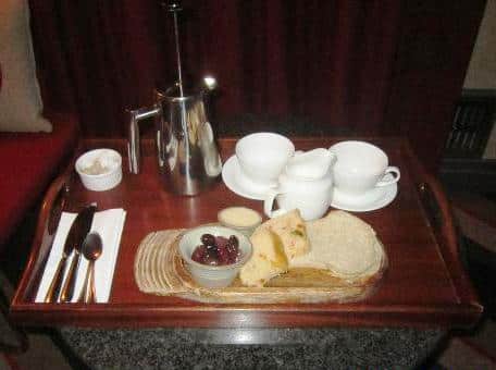bread butter service procedure